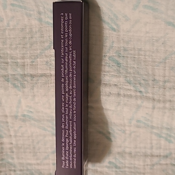 Tarte Shape Tape Glow Wand color Auroral .2 fl oz/ 6 ml NIB - Picture 3 of 8